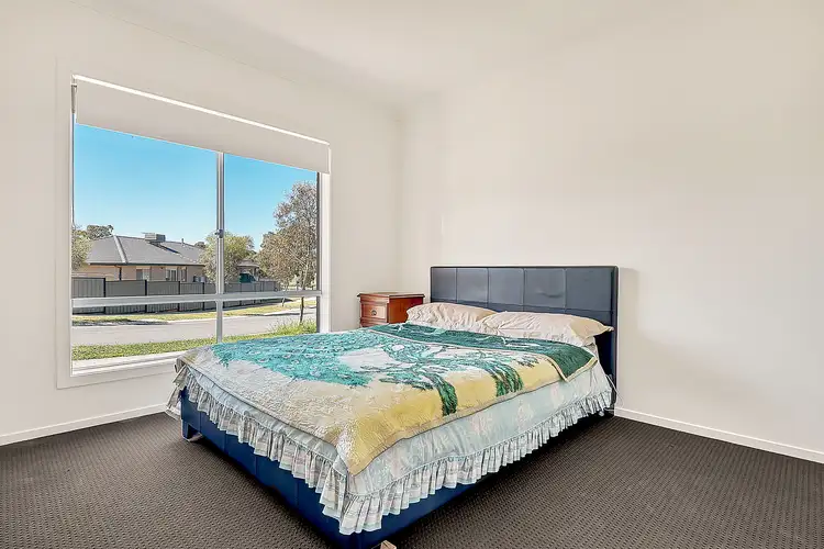 Seventh view of Homely house listing, 5 Iron Bridge Road, Craigieburn VIC 3064