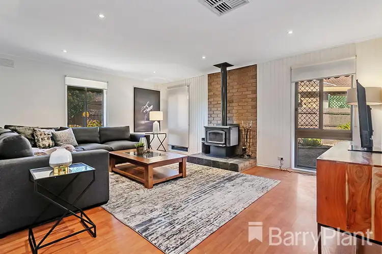 Fourth view of Homely house listing, 7 Sirius Court, Mill Park VIC 3082