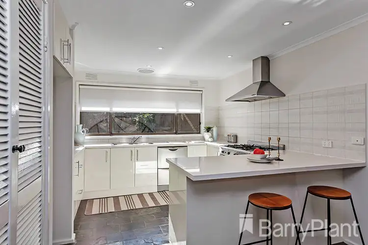 Sixth view of Homely house listing, 7 Sirius Court, Mill Park VIC 3082