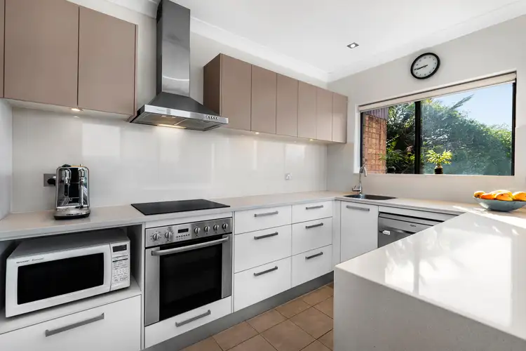 Fourth view of Homely apartment listing, 34/100 Queenscliff Road, Queenscliff NSW 2096