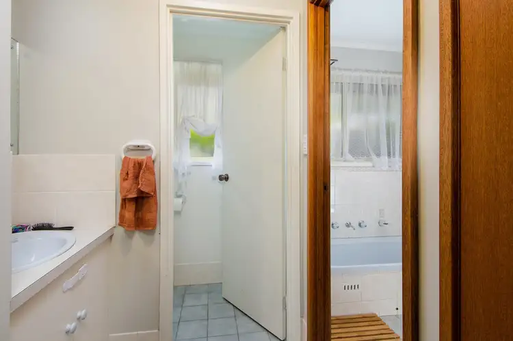 Fourth view of Homely house listing, 3 Montrose Court, Mount Gambier SA 5290