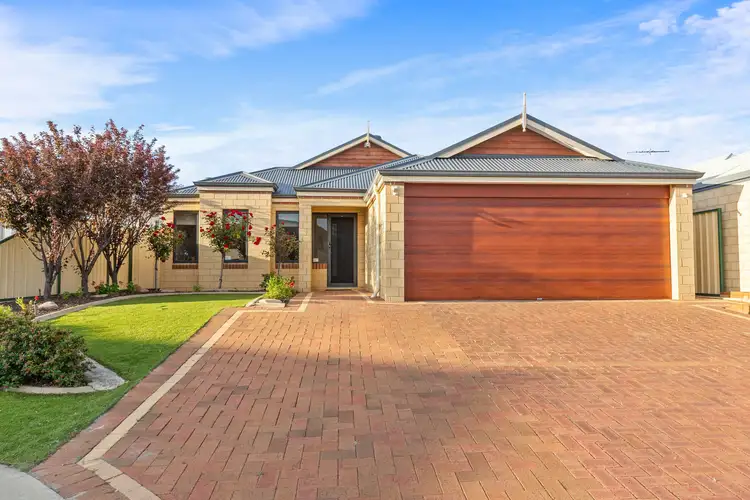14 Sheringham Bend, Success WA 6164