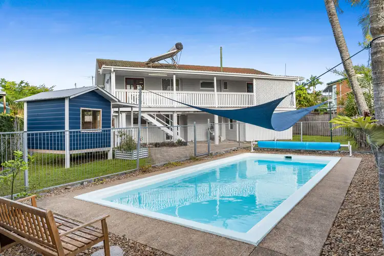 6 Brierty Street, Wynnum West QLD 4178