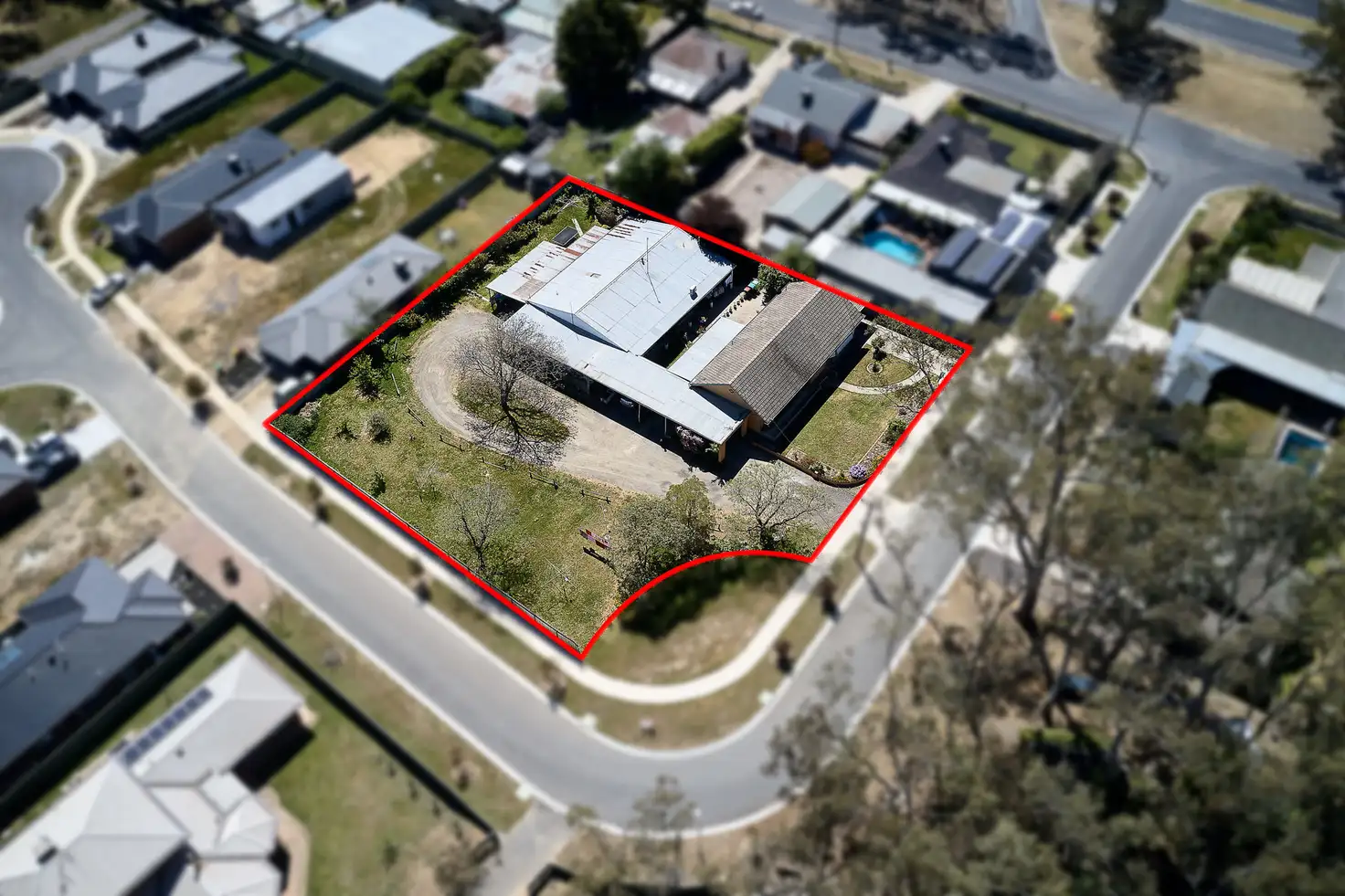 Main view of Homely unit listing, 1-5/3-5 Clarcoll Crescent, Kangaroo Flat VIC 3555