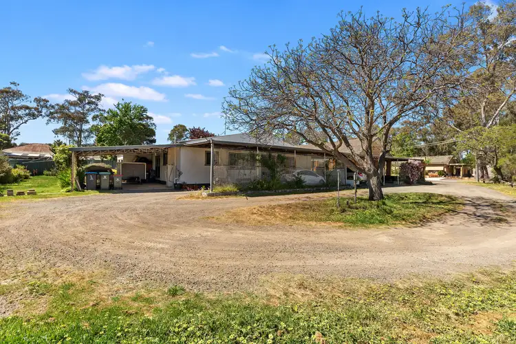 Third view of Homely unit listing, 1-5/3-5 Clarcoll Crescent, Kangaroo Flat VIC 3555