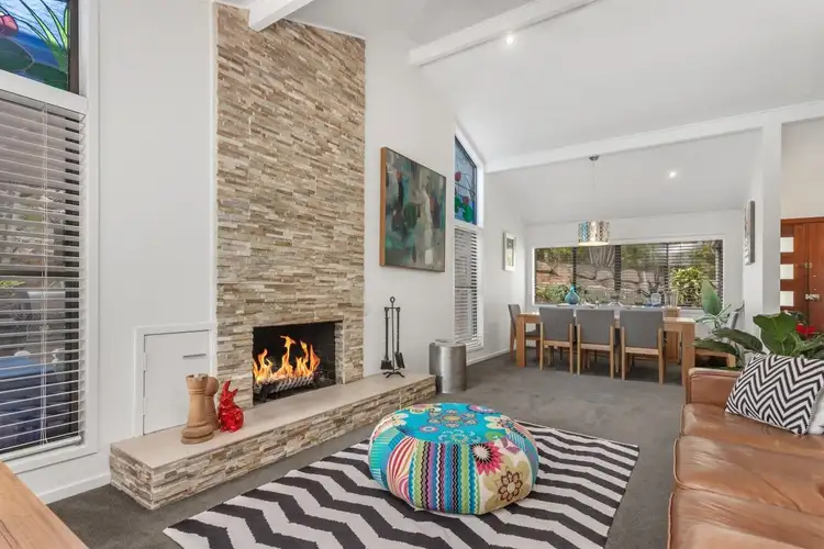 Second view of Homely house listing, 2 Sturt Court, Mount Ommaney QLD 4074