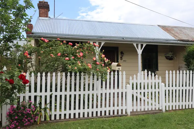 90 Grafton Street, Goulburn NSW 2580