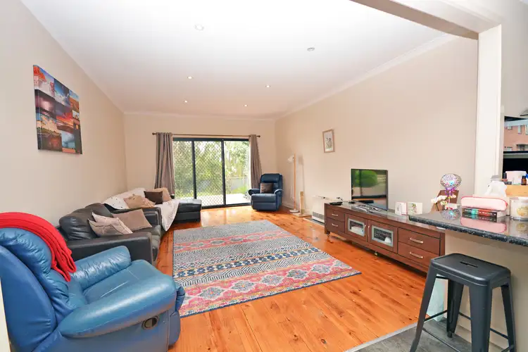 Fourth view of Homely house listing, 6 Lorna Court, Portland VIC 3305