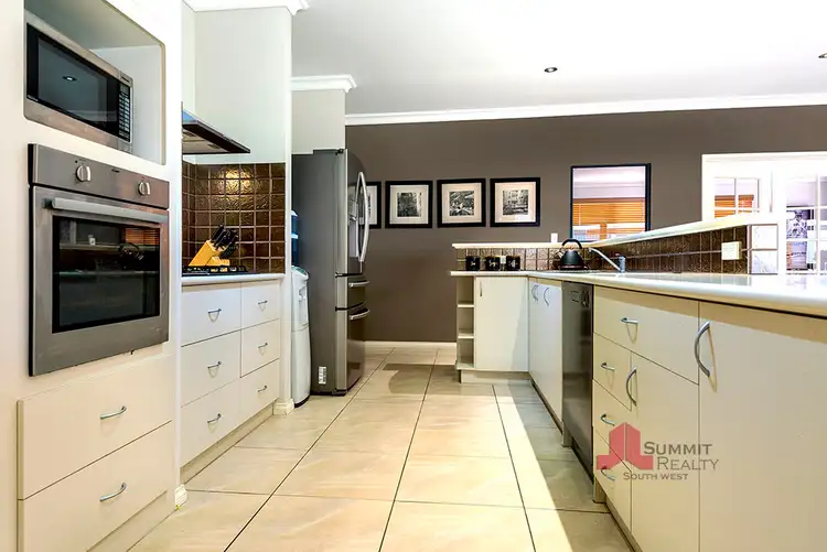 Fifth view of Homely house listing, 4 Charnley Vista, Millbridge WA 6232