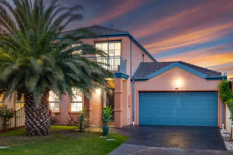 4 Robina Road, Sydenham VIC 3037