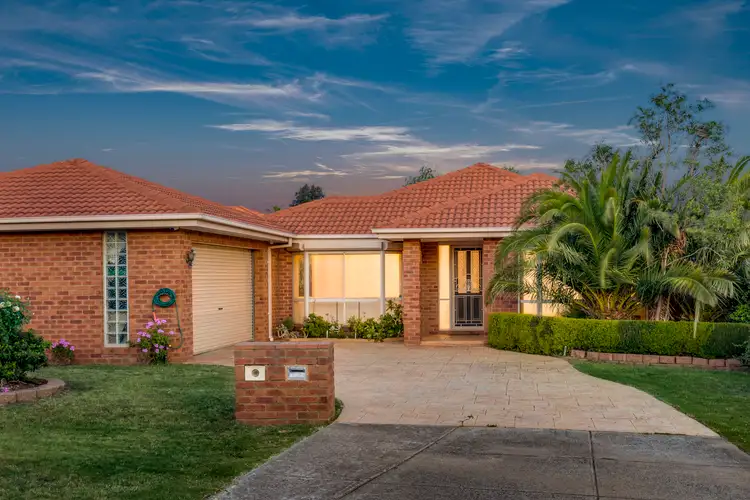 13 Marquet Court, Hillside VIC 3037