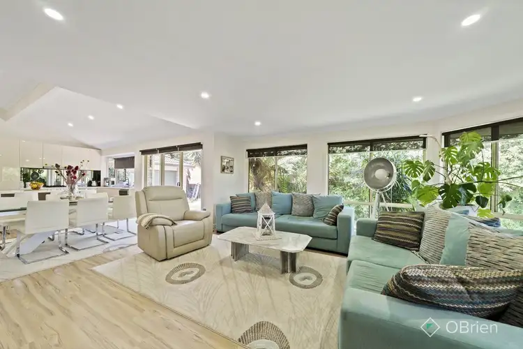 44 Escarpment Drive, Frankston South VIC 3199