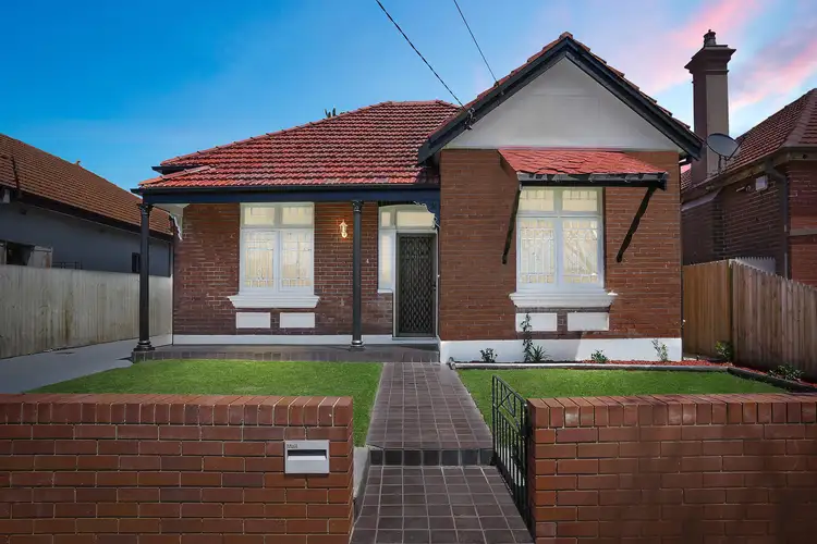 4 Griffiths Street, Hurlstone Park NSW 2193
