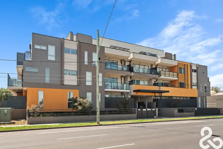 Main view of Homely apartment listing, 3/450 Bell Street, Preston VIC 3072