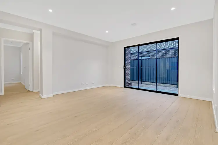 Fifth view of Homely house listing, 18 Gossia Avenue, Craigieburn VIC 3064