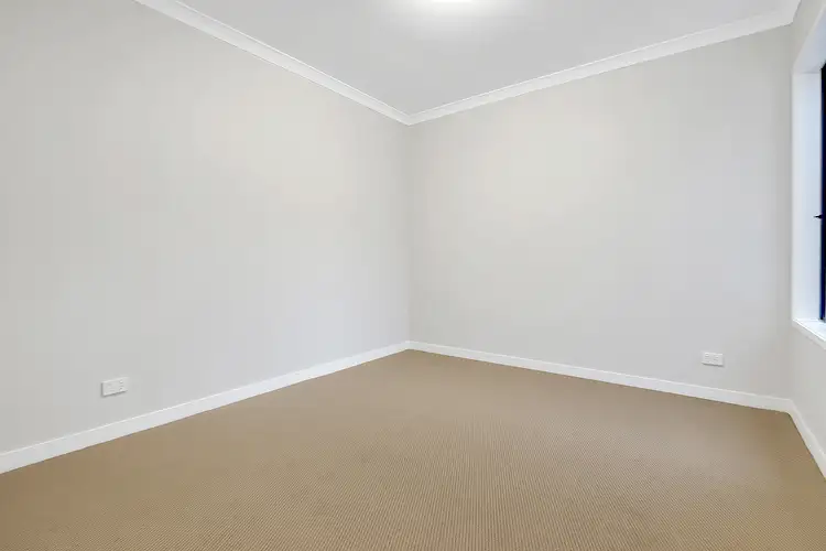 Seventh view of Homely house listing, 18 Gossia Avenue, Craigieburn VIC 3064