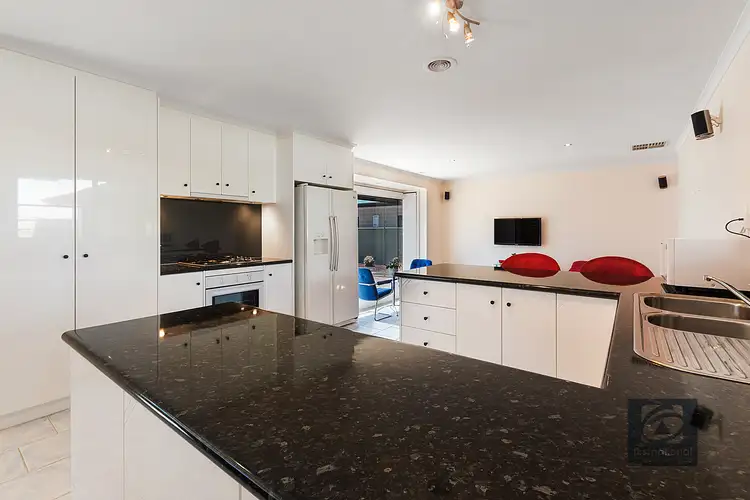 Sixth view of Homely house listing, 5 Woodlands Circuit, Echuca VIC 3564