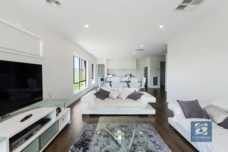Second view of Homely house listing, 2 Emmylou Place, Moama NSW 2731