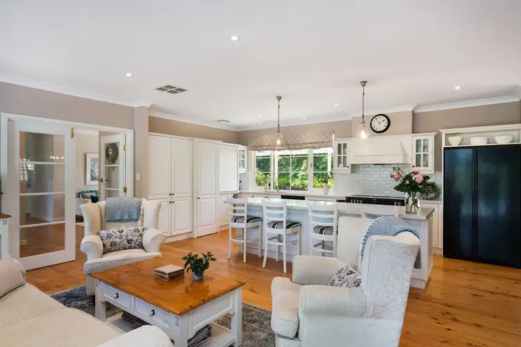 8 St Andrews Avenue, Stirling SA 5152