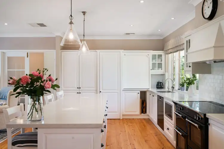 Fifth view of Homely house listing, 8 St Andrews Avenue, Stirling SA 5152