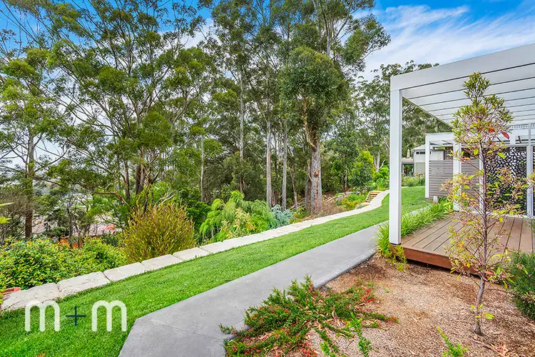 60 Armagh Parade, Thirroul NSW 2515