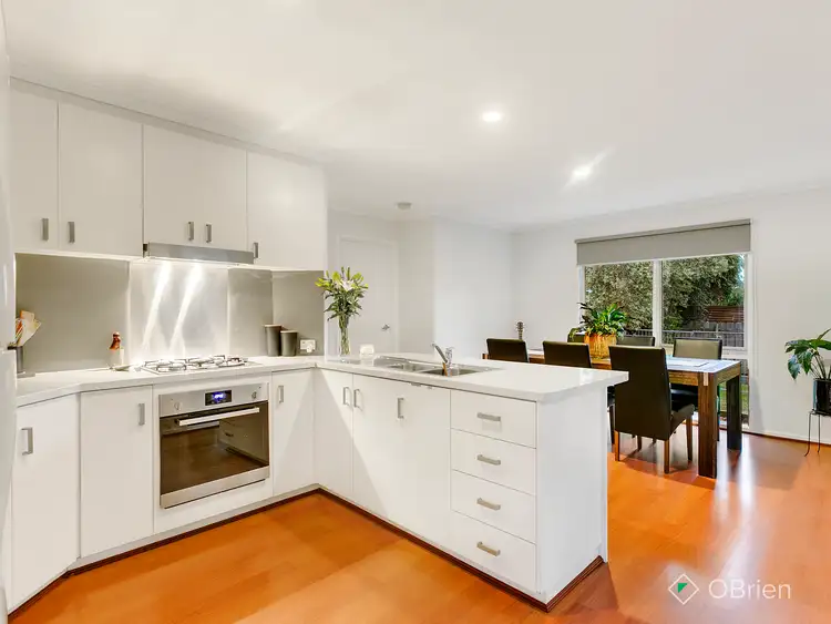 Fifth view of Homely house listing, 8 Trameland Court, Langwarrin VIC 3910