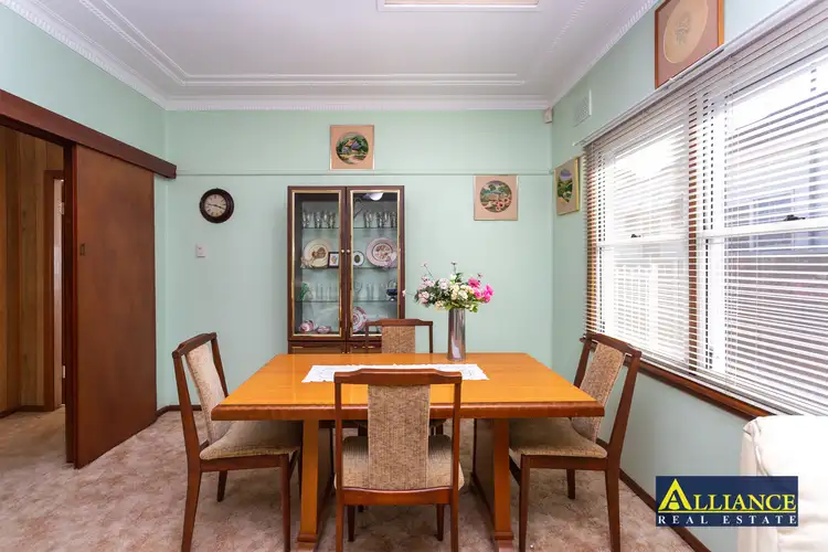 Fourth view of Homely house listing, 31 Singleton Avenue, East Hills NSW 2213