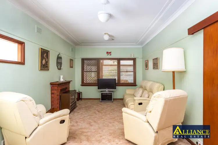 Fifth view of Homely house listing, 31 Singleton Avenue, East Hills NSW 2213