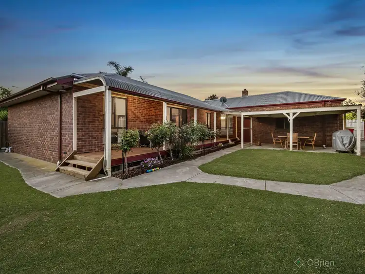 Second view of Homely house listing, 3 Kara Court, Pakenham VIC 3810