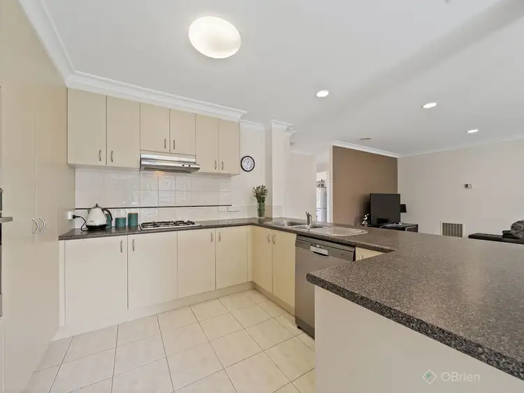 Fifth view of Homely house listing, 4 Castle Court, Beaconsfield VIC 3807