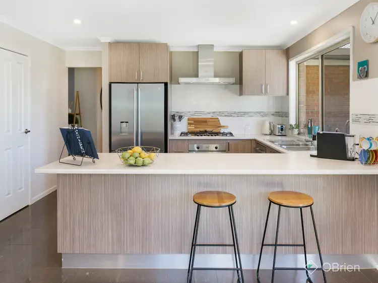 Fourth view of Homely house listing, 19 Vivi Court, Skye VIC 3977