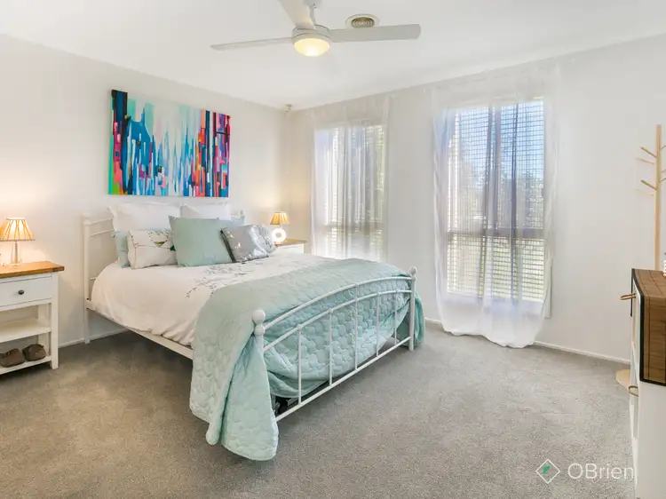Fifth view of Homely house listing, 19 Vivi Court, Skye VIC 3977