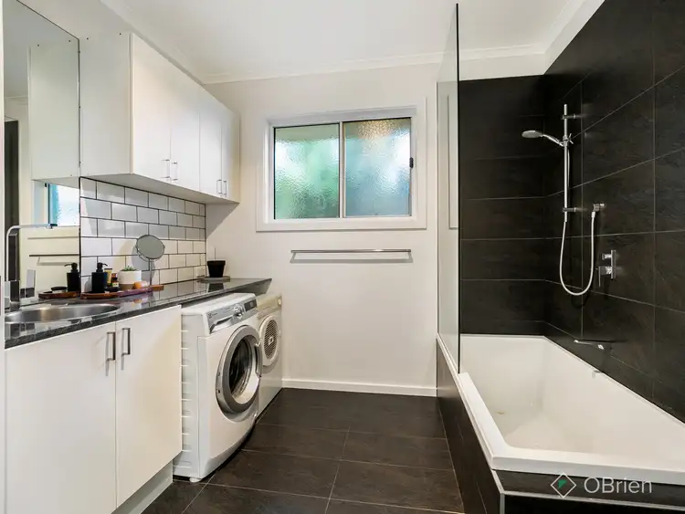 Sixth view of Homely unit listing, 1/9 Hill Street, Frankston VIC 3199