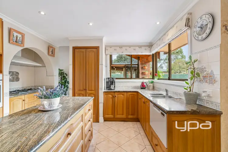 Fourth view of Homely house listing, 5 Ganton Court, Sunbury VIC 3429