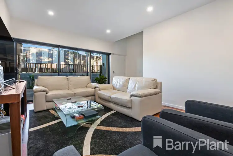 Fifth view of Homely house listing, 20 Sharp Circuit, Mill Park VIC 3082