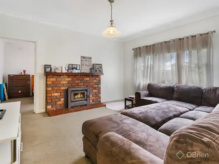 Third view of Homely house listing, 7 Shaftesbury Street, Frankston VIC 3199