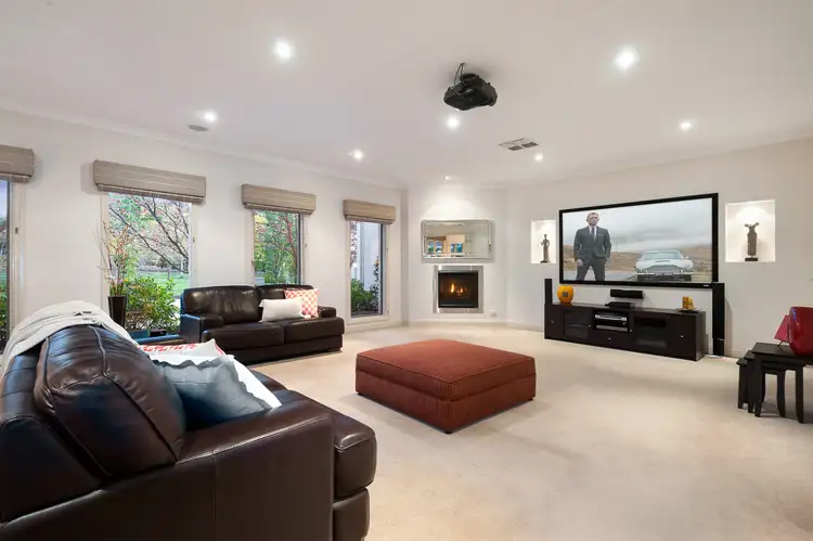 Sixth view of Homely house listing, 2 Palamino Court, Lower Plenty VIC 3093