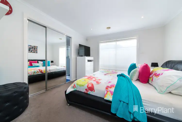 Fifth view of Homely house listing, 5 Border Place, Meadow Heights VIC 3048