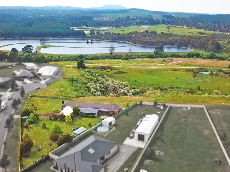 15 Valley View Court, Sebastopol VIC 3356