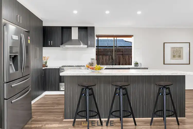 Fifth view of Homely house listing, 2 Kirra Close, Narre Warren South VIC 3805