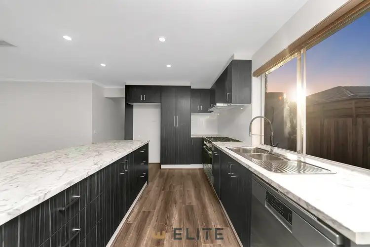 Sixth view of Homely house listing, 2 Kirra Close, Narre Warren South VIC 3805