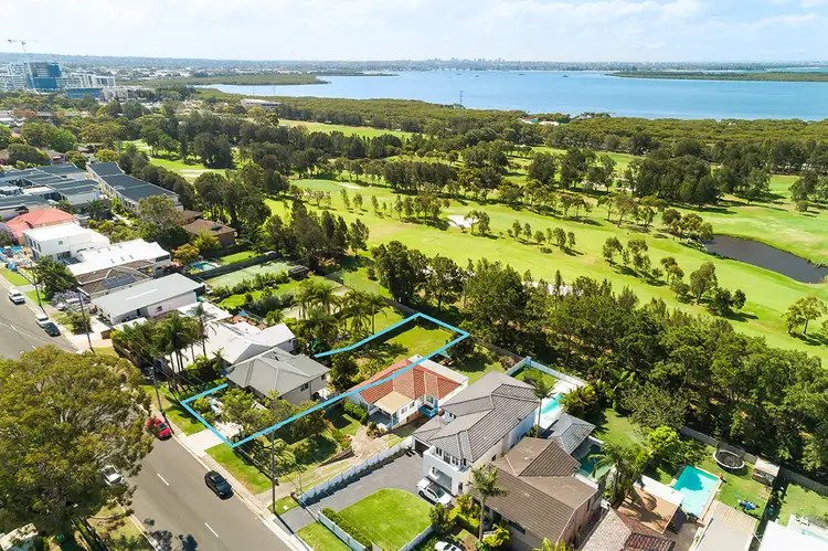 Sixth view of Homely semi-detached listing, 2/15 Sturt Road, Cronulla NSW 2230