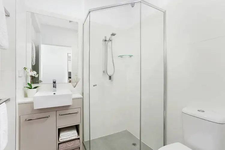Sixth view of Homely unit listing, 5/4 Terrace Street, Toowong QLD 4066