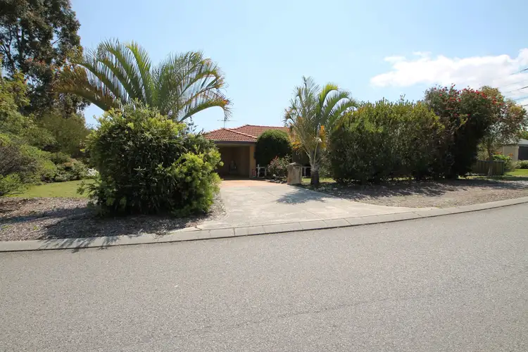 1 Daintree Close, Success WA 6164