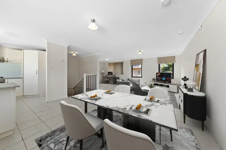 2/17 Henry Parry Drive, East Gosford NSW 2250
