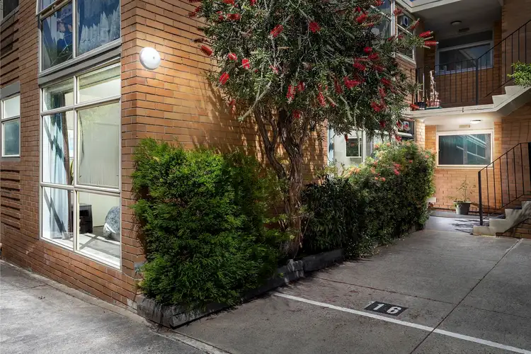 6/210 Clarke Street, Northcote VIC 3070