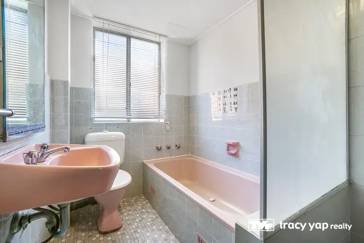 Sixth view of Homely unit listing, 4/17 Ball Avenue, Eastwood NSW 2122