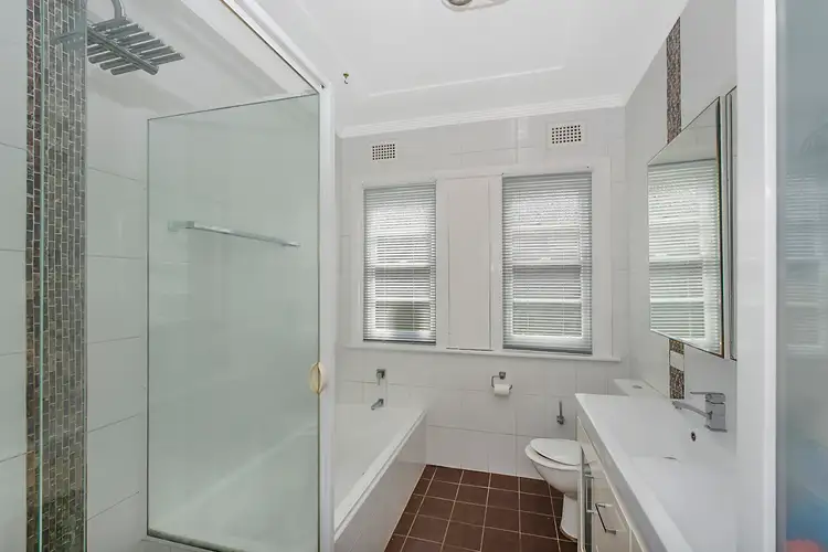 Fifth view of Homely house listing, 8 Marks Street, Belmont NSW 2280