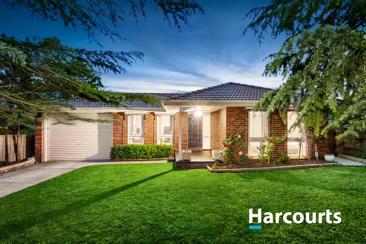 Main view of Homely house listing, 4 Wimbourne Court, Wantirna VIC 3152