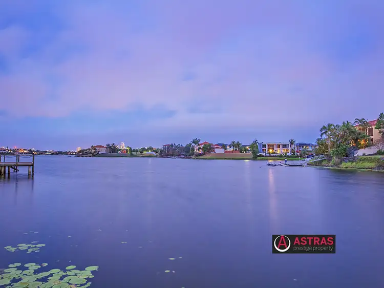 46 Istana View, Clear Island Waters QLD 4226